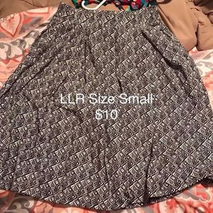 LuLaRoe Skirt Size small